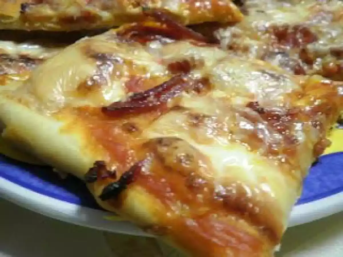 PIZZA DE CHORI-QUESO