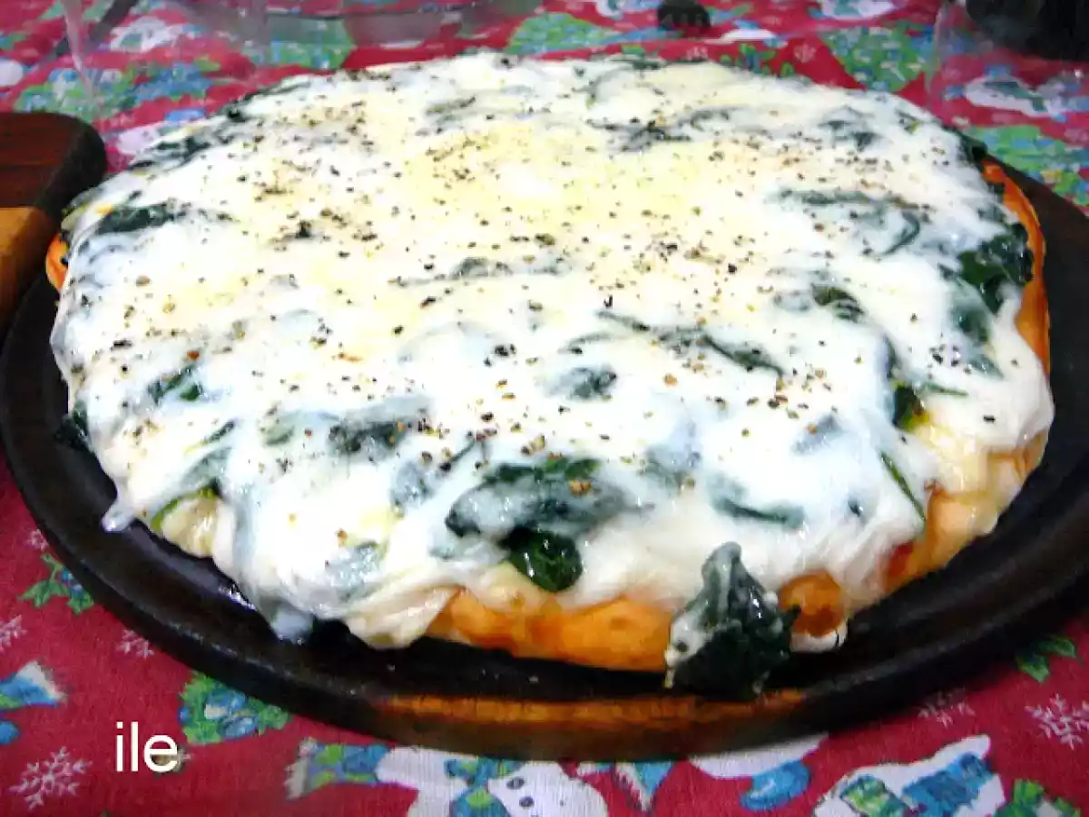 Pizza de espinaca a la italiana