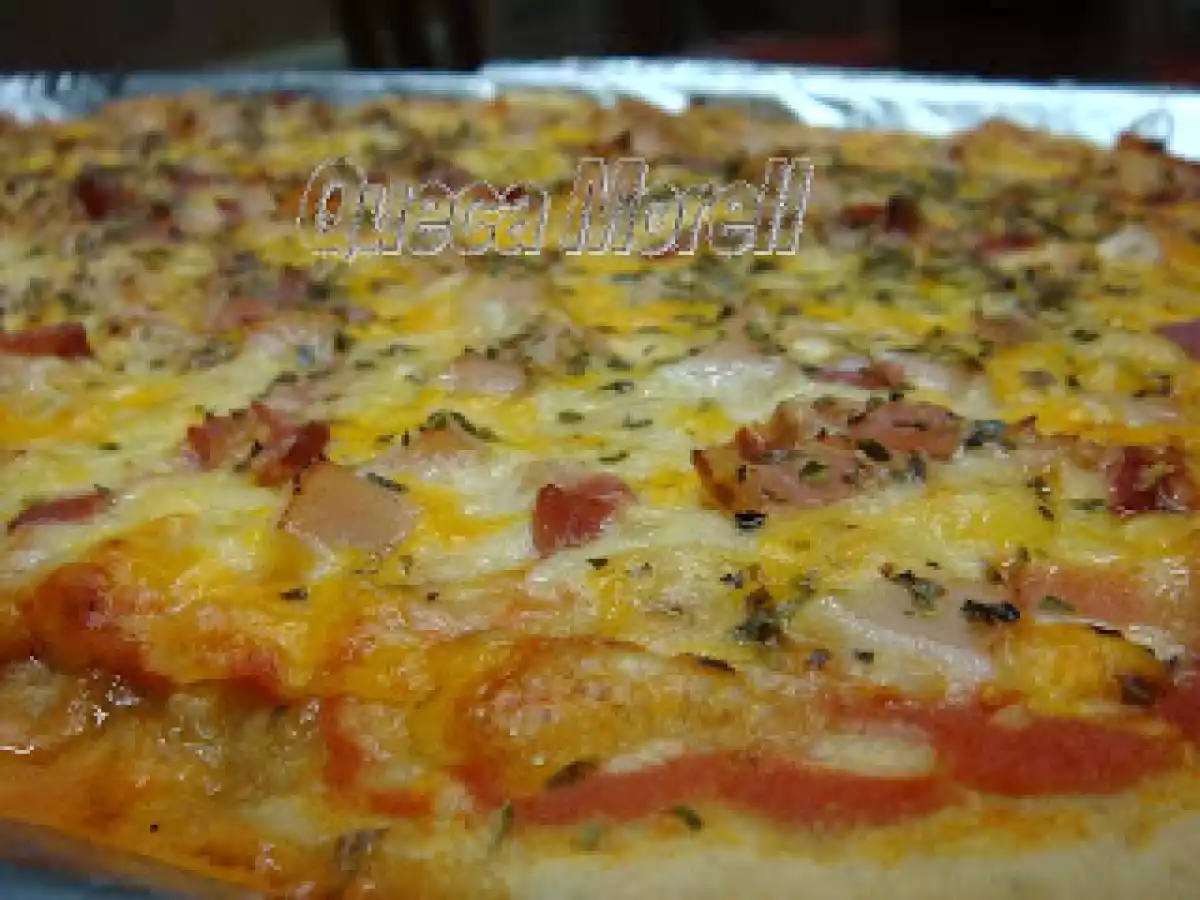 PIZZA DE JAMÓN Y BACON. - foto 3
