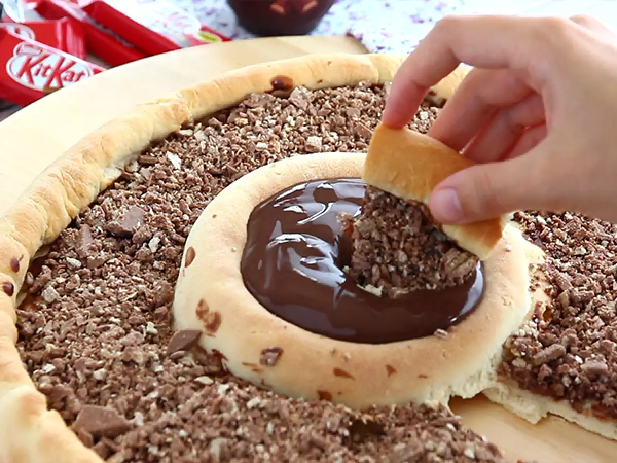 Pizza de KitKat y natillas, versión Telepizza Sweet - foto 2