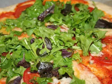 Pizza de mozzarella y rucula, foto 2