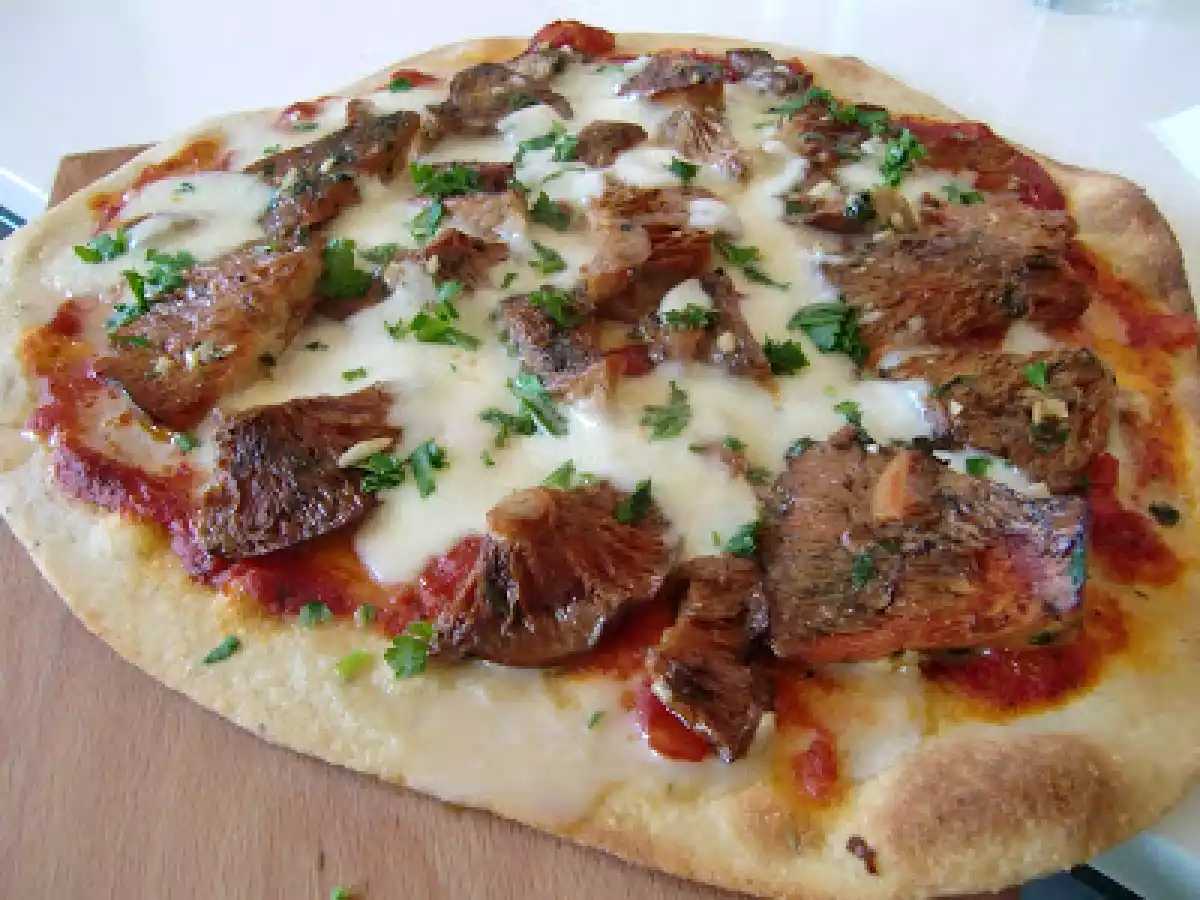 Pizza de setas al ajillo