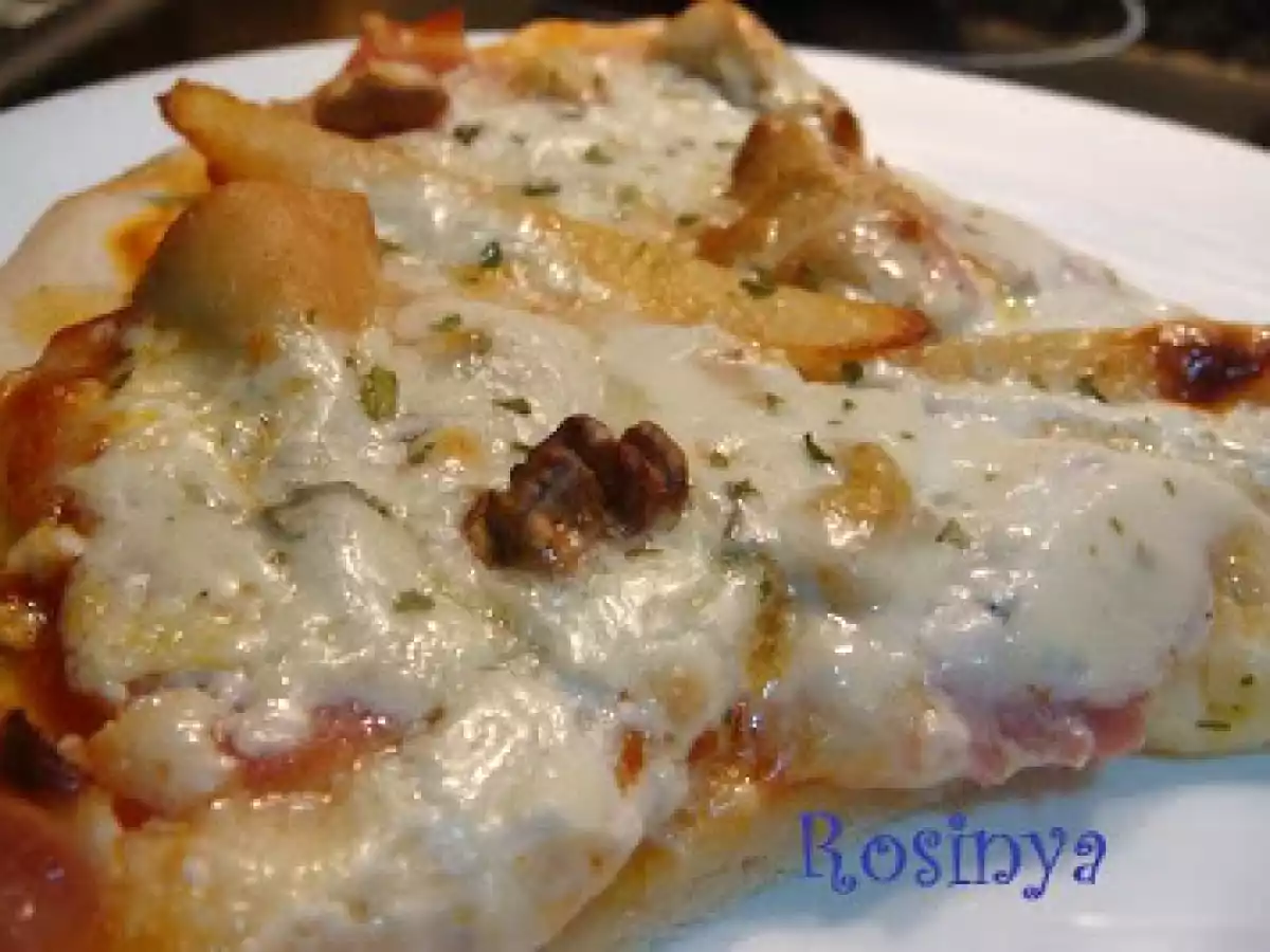 PIZZA POLERA CON PAPAFRITAS Y SALSA ROQUEFORT - foto 5