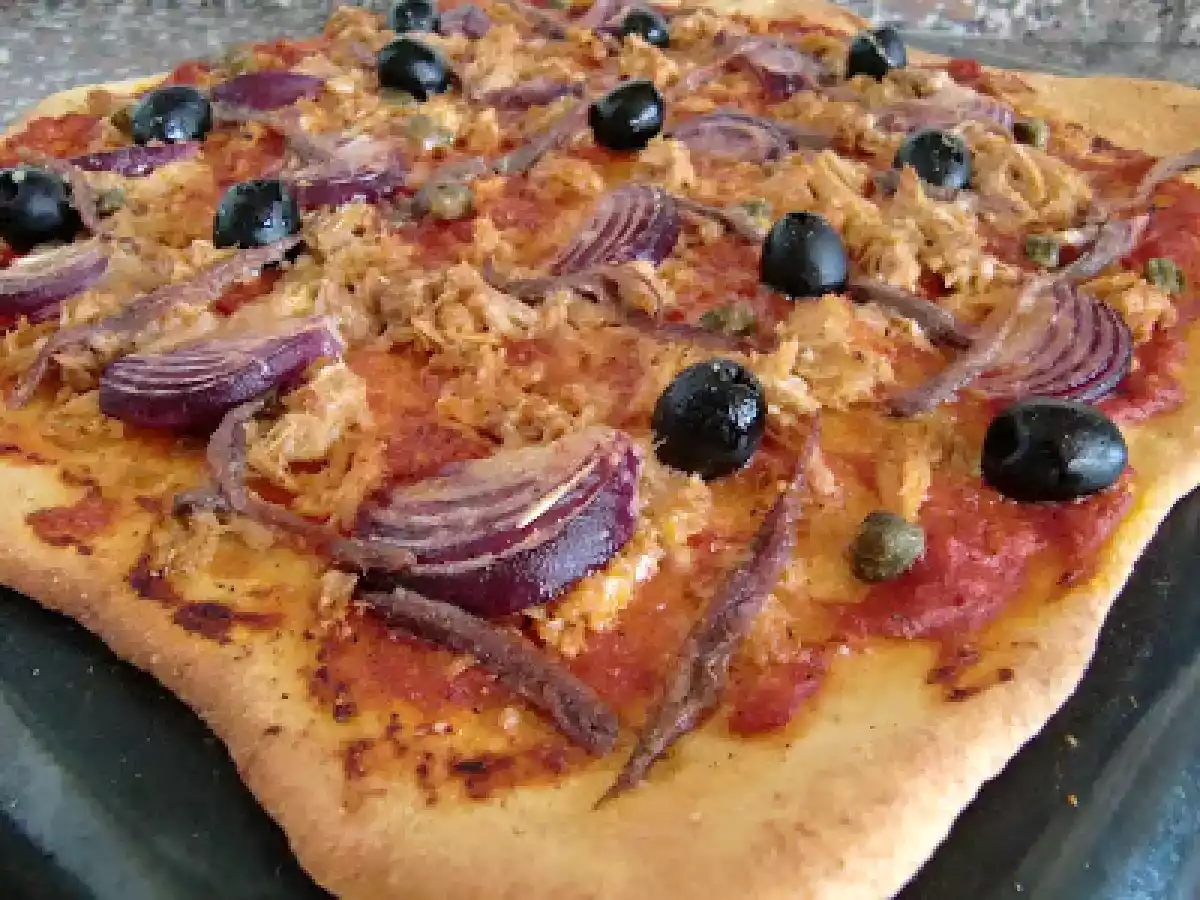 Pizzas educativas y una de anchoas, atún y alcaparras - foto 2