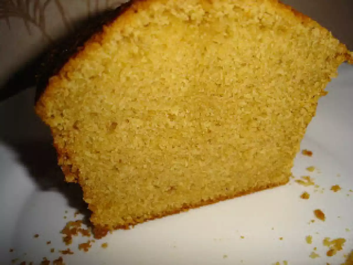 Plum-cake de avellanas y galletas maría. - foto 2