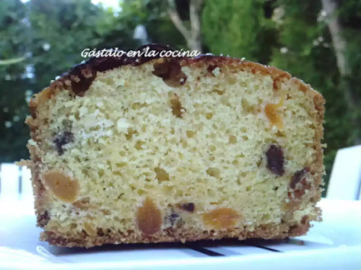 PLUM CAKE DE PASAS Y OREJONES - foto 4