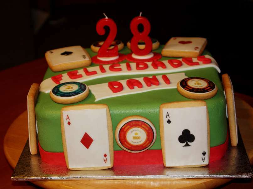 Poker Cake - Pastel de cumpleaños - foto 6