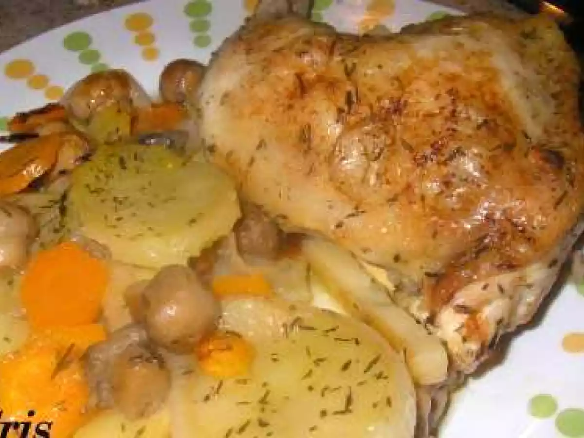 Pollo a la cerveza con verduras.