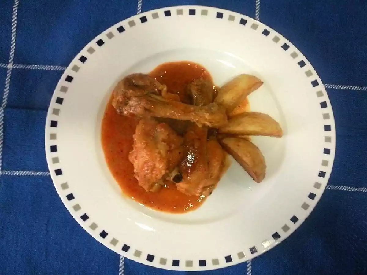 POLLO AL AJILLO CON SALSA DE ALMENDRAS