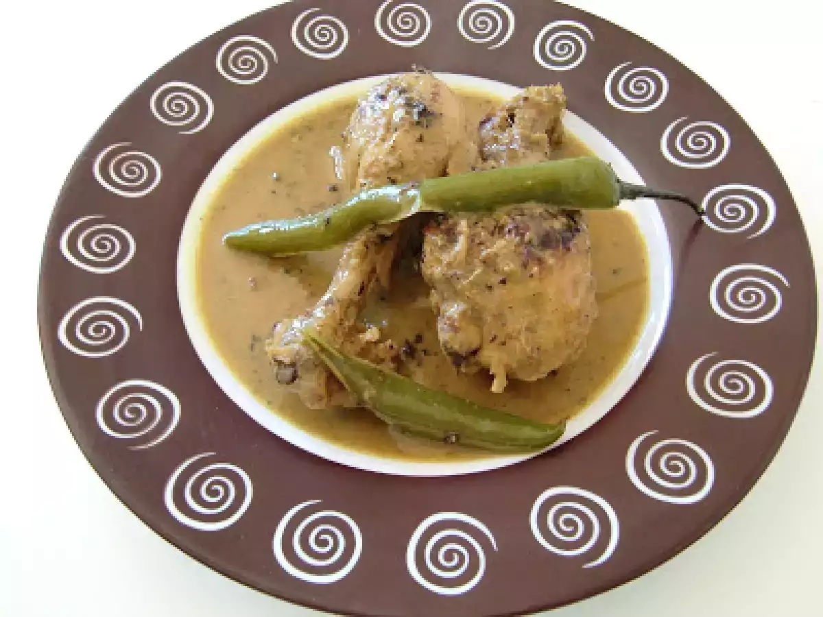 Pollo al curry y coco con cardamomo