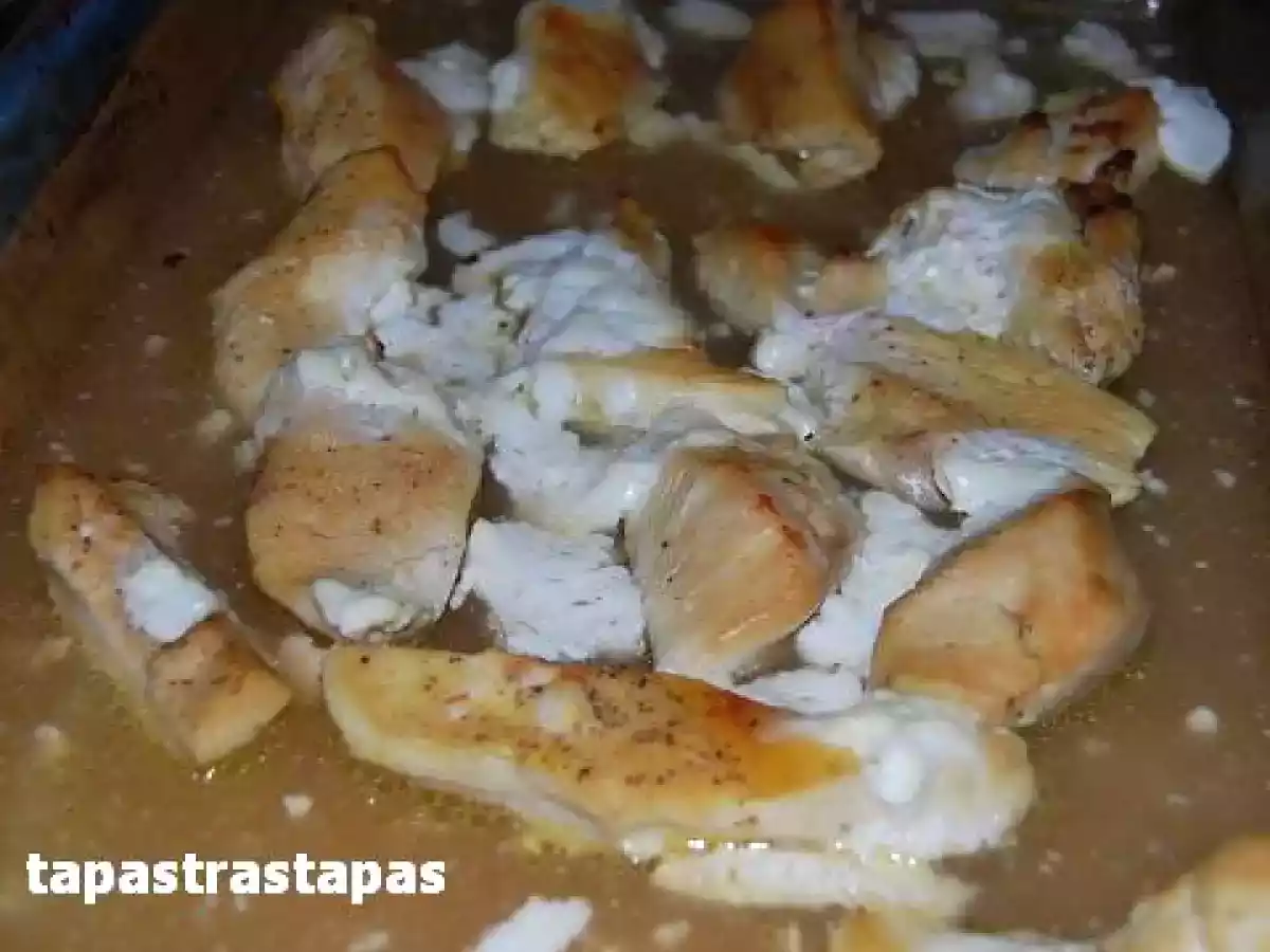 Pollo al horno con yogur al estilo de bahrein