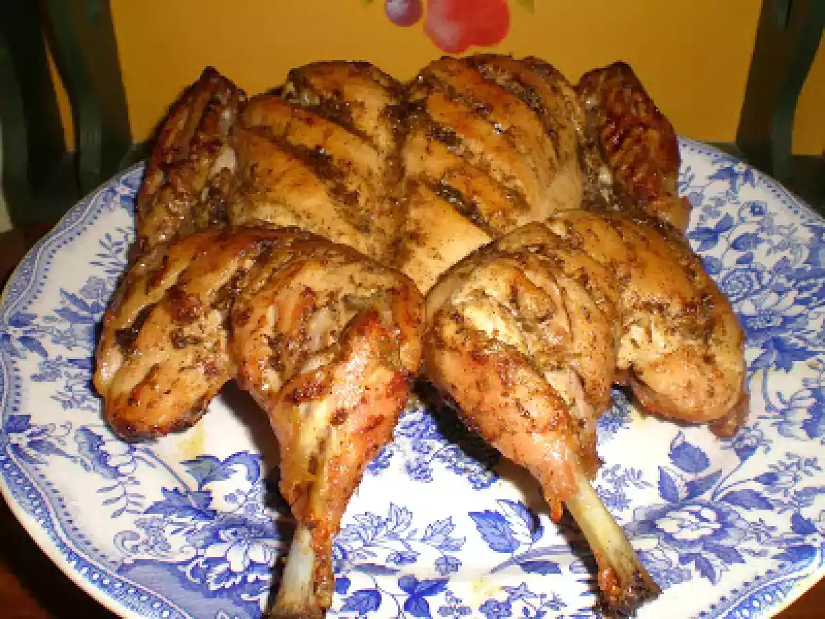 Pollo asado con limón y romero