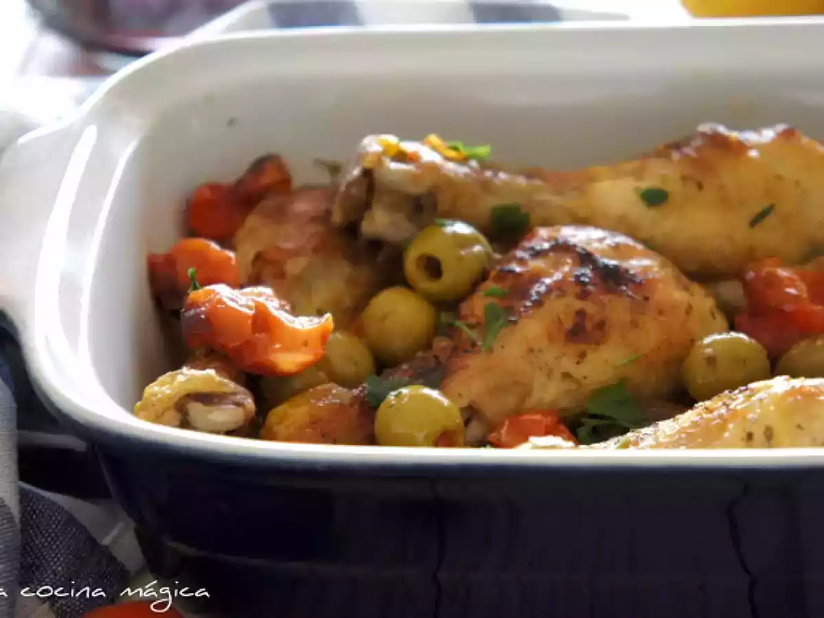 Pollo asado con olivas y tomates - foto 2