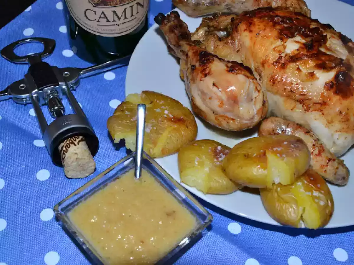 POLLO ASADO CON SALSA DE MANZANA Y SIDRA