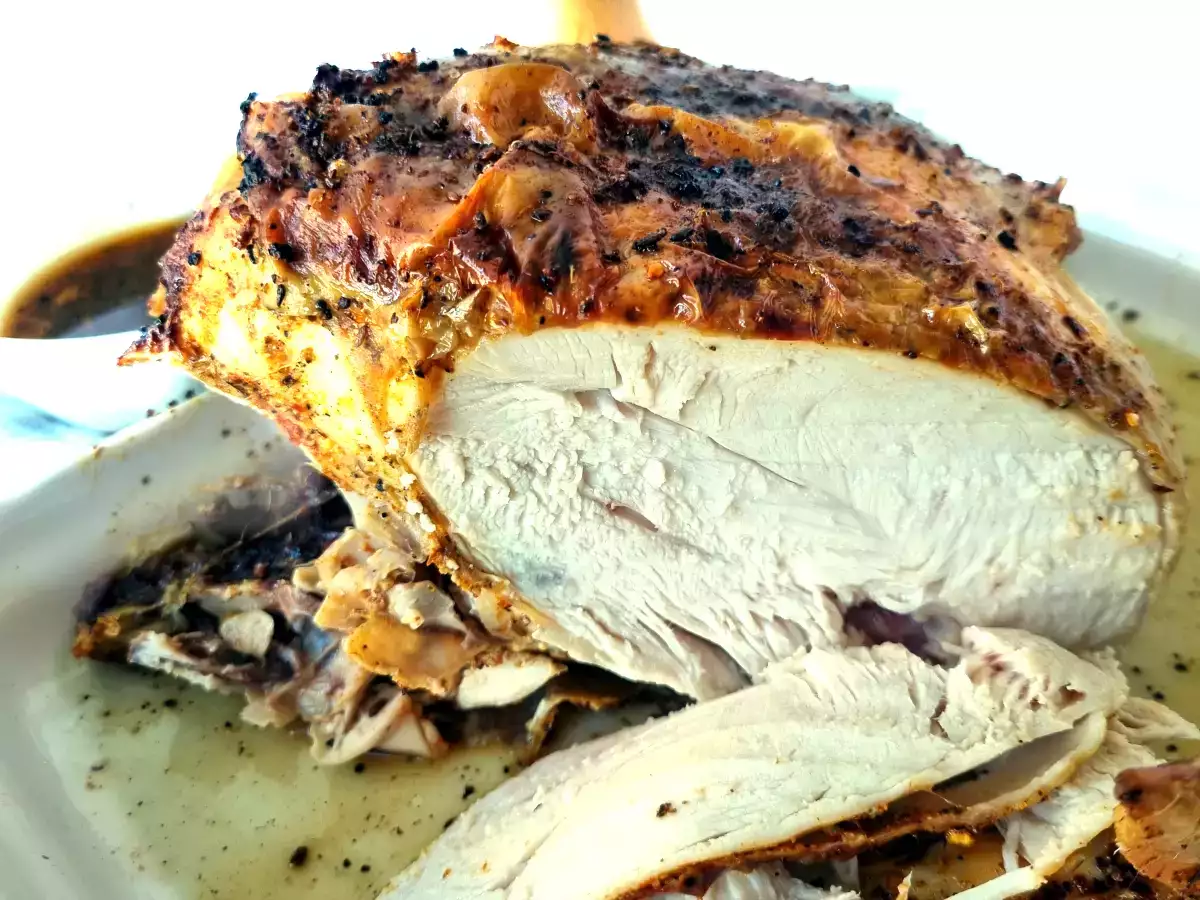 Pollo asado en freidora de aire (con condimento Montreal Steak ) - foto 2