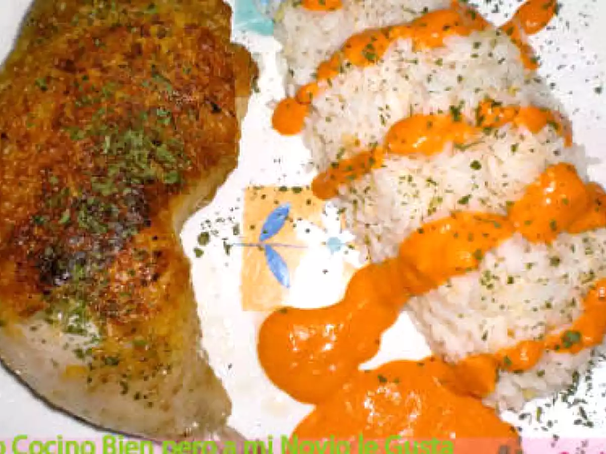 Pollo con Arroz acompañado de Salsa de Pimientos del Piquillo - foto 2