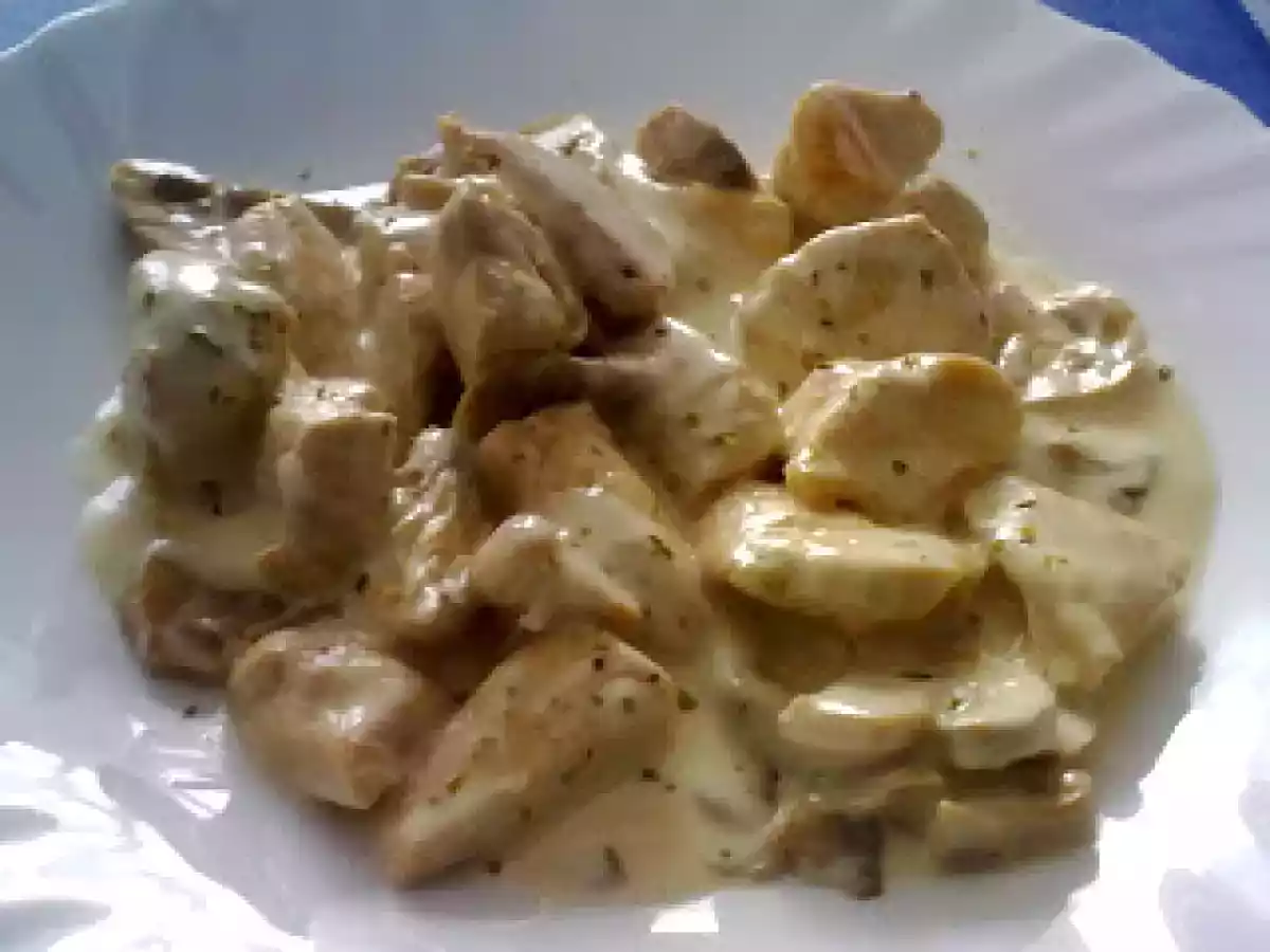 POLLO CON ORÉGANO Y CHAMPIÑÓN