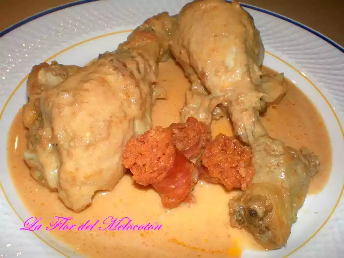 Pollo con salsa de chistorra