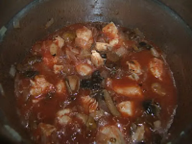 Pollo con setas y salsa de tomate al tomillo. - foto 2