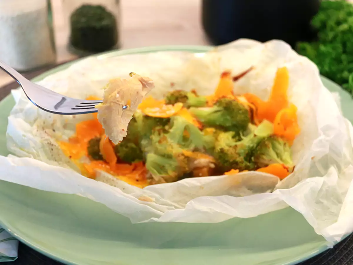 Pollo en papillote (fácil y saludable) - foto 2
