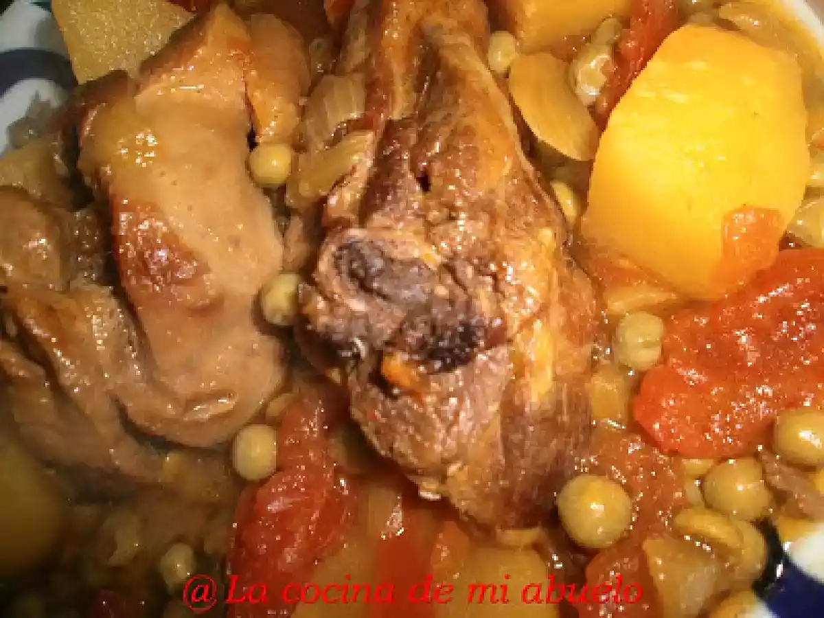 Pollo guisado - foto 2