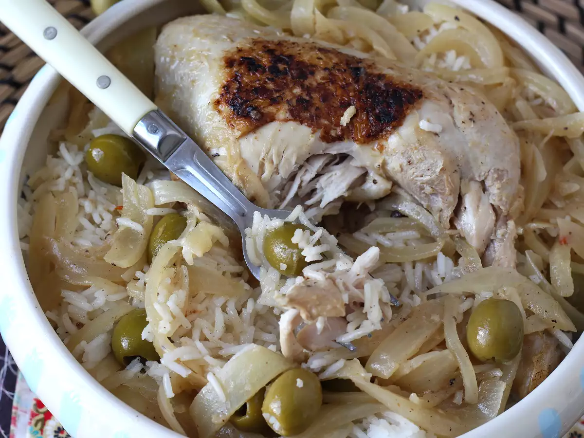 Pollo yassa, el guiso senegalés con limón y cebolla que conquista - foto 4