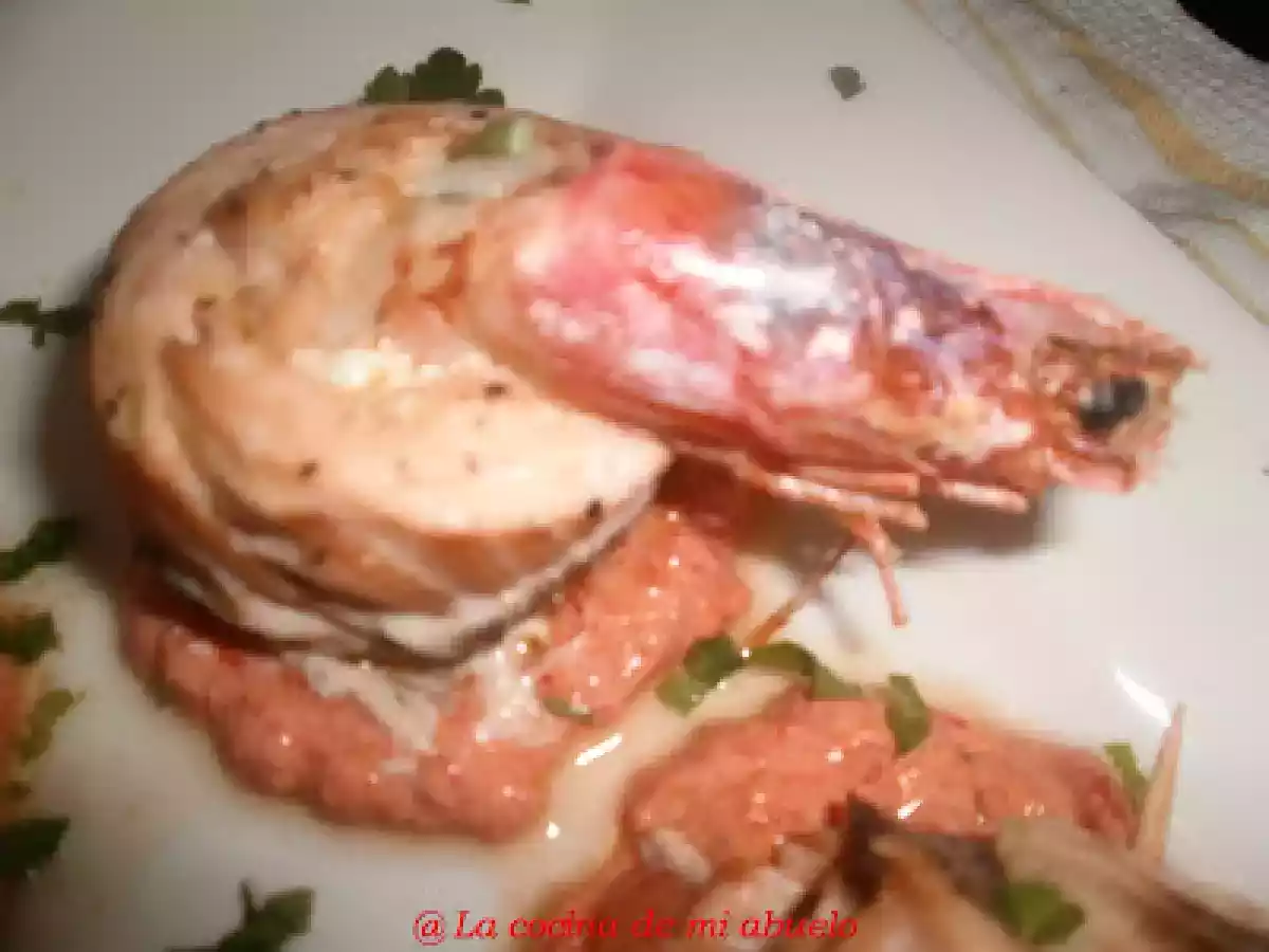 Popietas de salmón con langostinos - foto 2