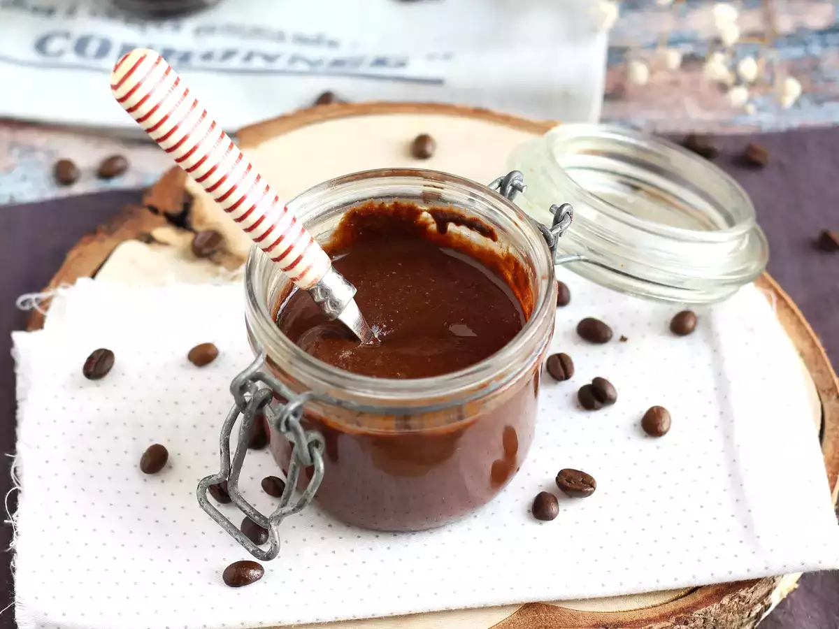 Por fin una crema para untar con sabor a café! Con chocolate y avellanas - foto 2