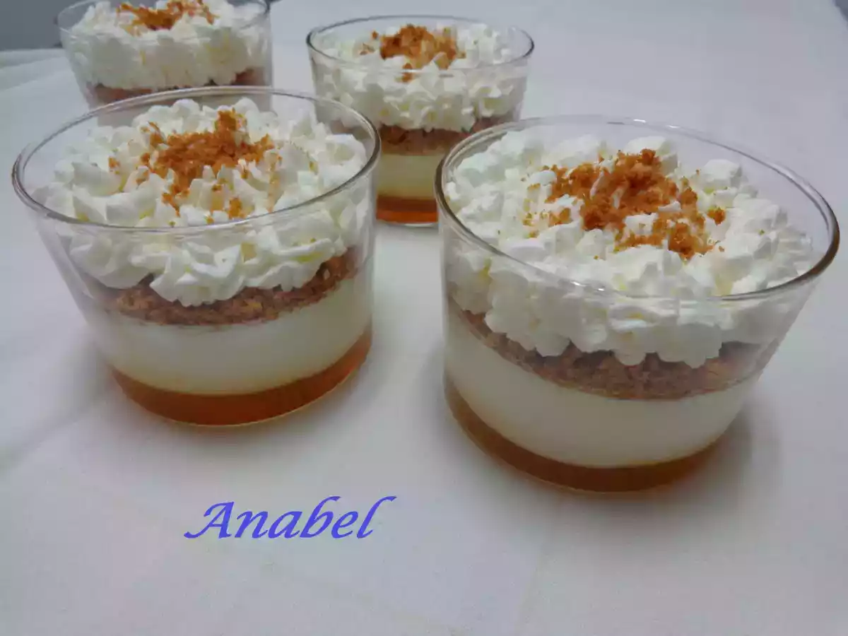 Postre de queso y miel