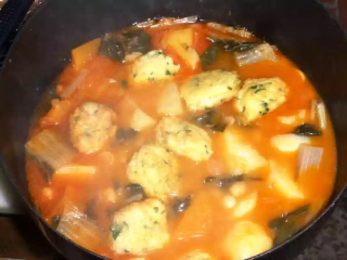 Potaje con Albóndigas de Bacalao - foto 2