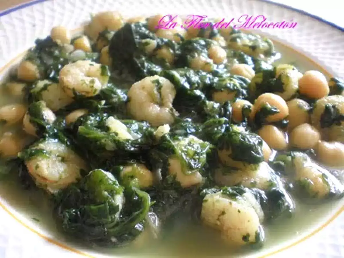 Potaje de espinacas, garbanzos y gambas