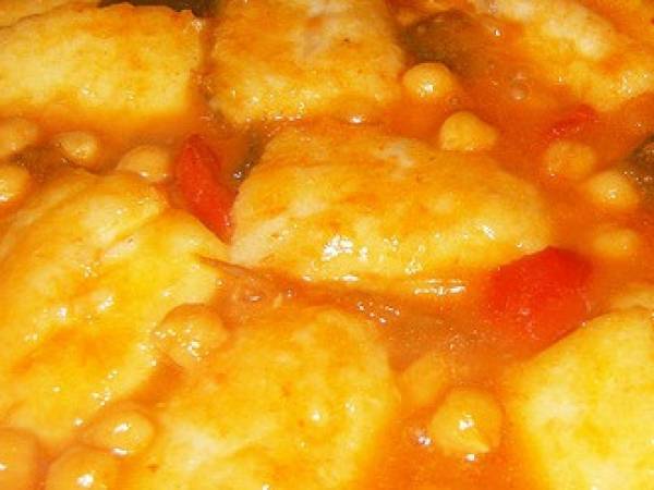 Potaje de garbanzos con bacalao