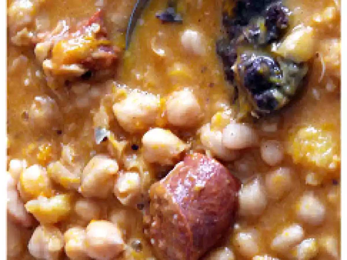 Potaje de garbanzos y alubias blancas - foto 2