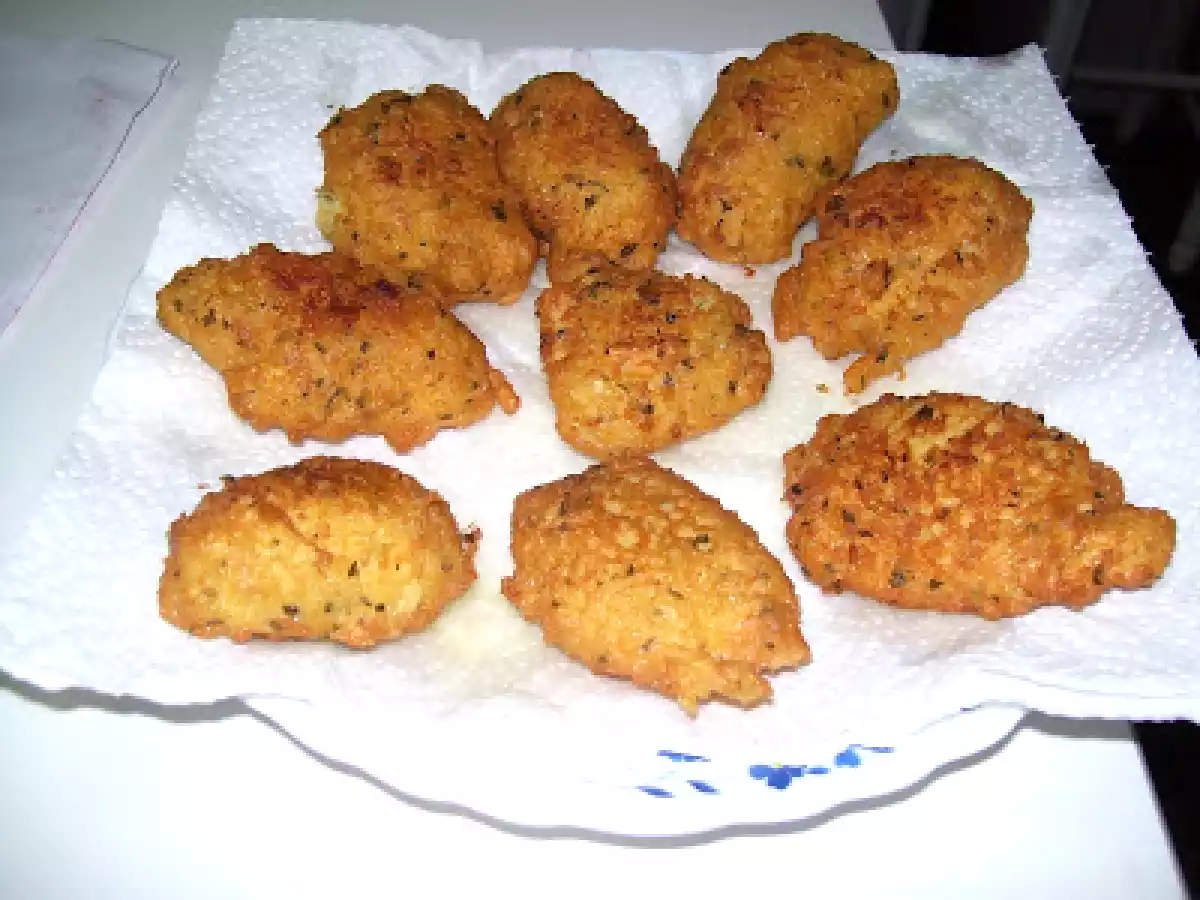 POTAJE DE GARBANZOS Y PANECILLOS - foto 2