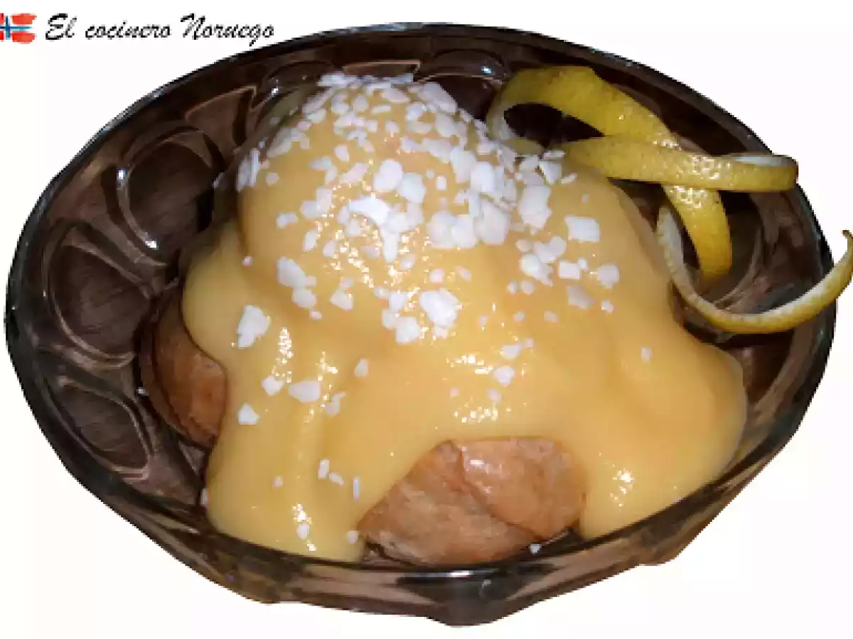 Profiteroles de trufa con crema de limoncello