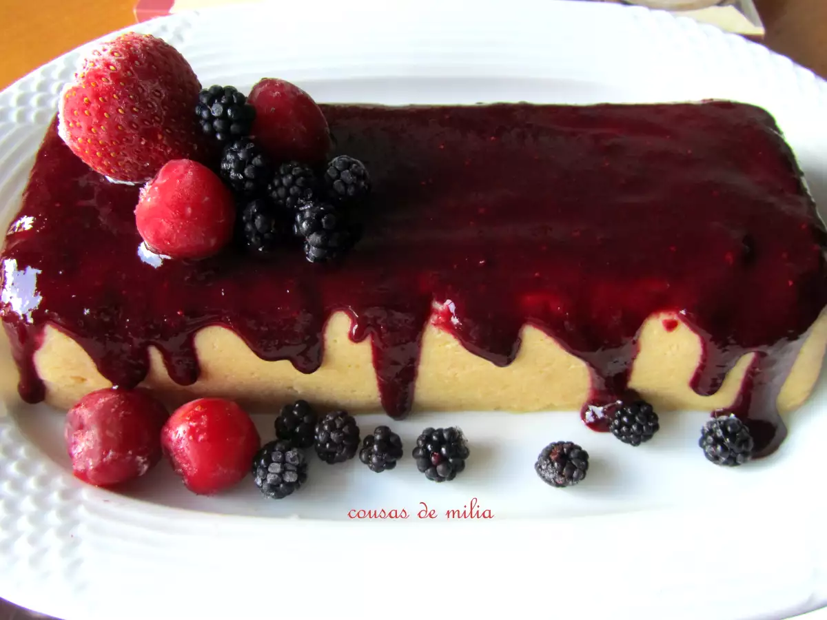 Pudin de manzanas con salsa de frutas rojas - foto 2