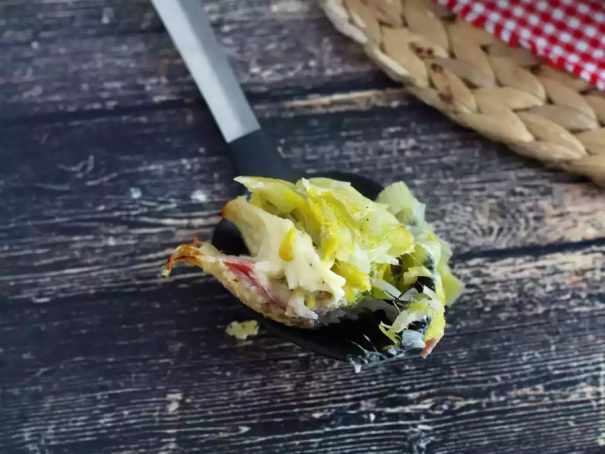 Puerros gratinados con jamón cocido y queso - foto 4