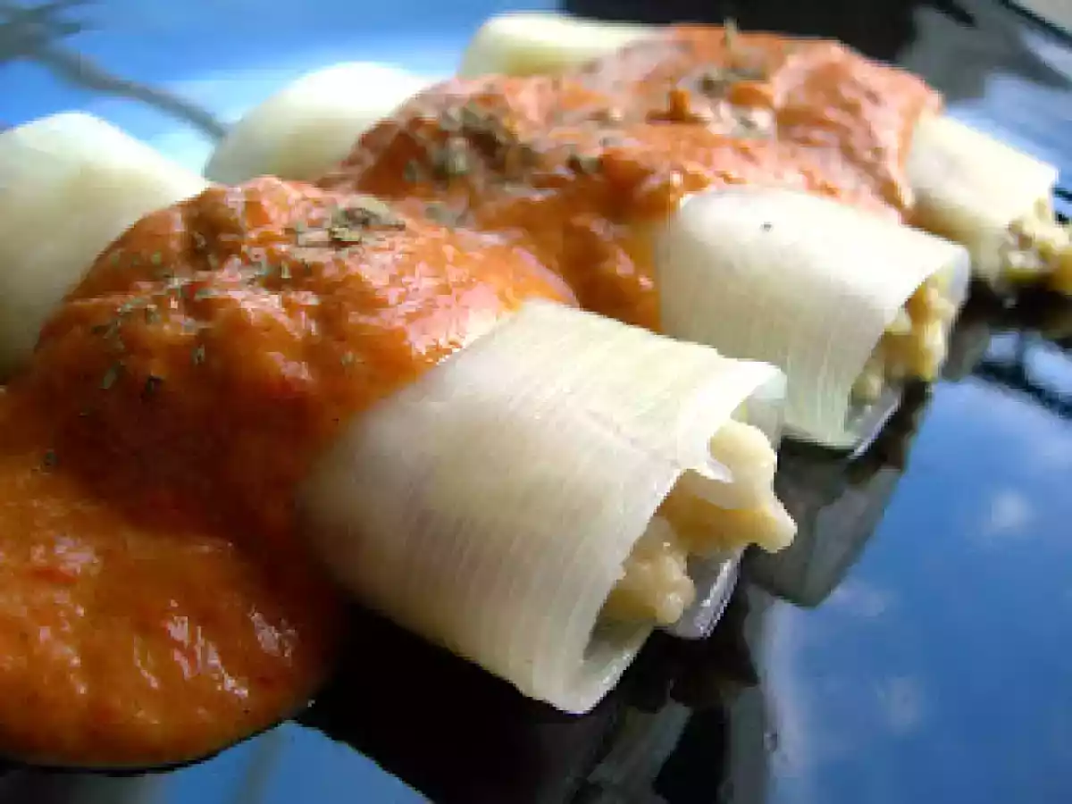 Puerros rellenos con salsa de pimientos. Paso a paso - foto 2