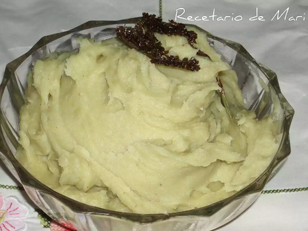 PURE DE BATATA Y RAMITA DE PEREJIL FRITO - foto 2
