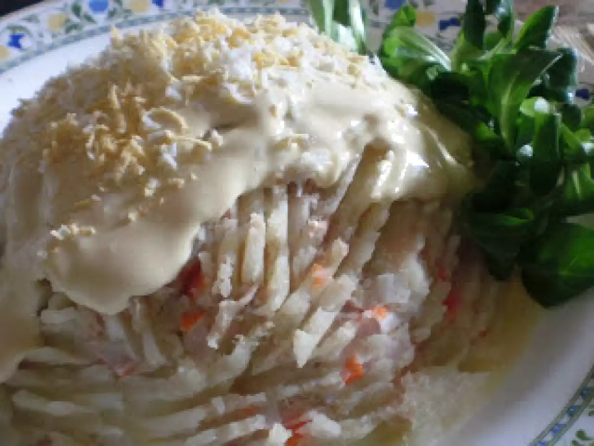 Puré de patatas con atún y langostinos