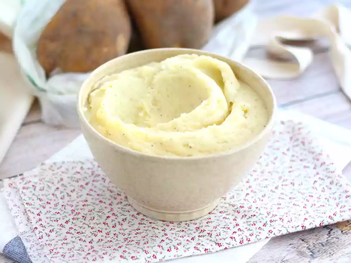 Puré de patatas cremoso casero