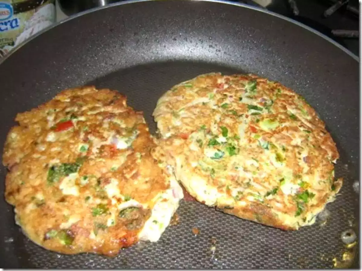 ¿QUÉ COCINAR CON ATÚN ENLATADO? TORTA DE ATÚN (imitación de mariscos) - foto 7