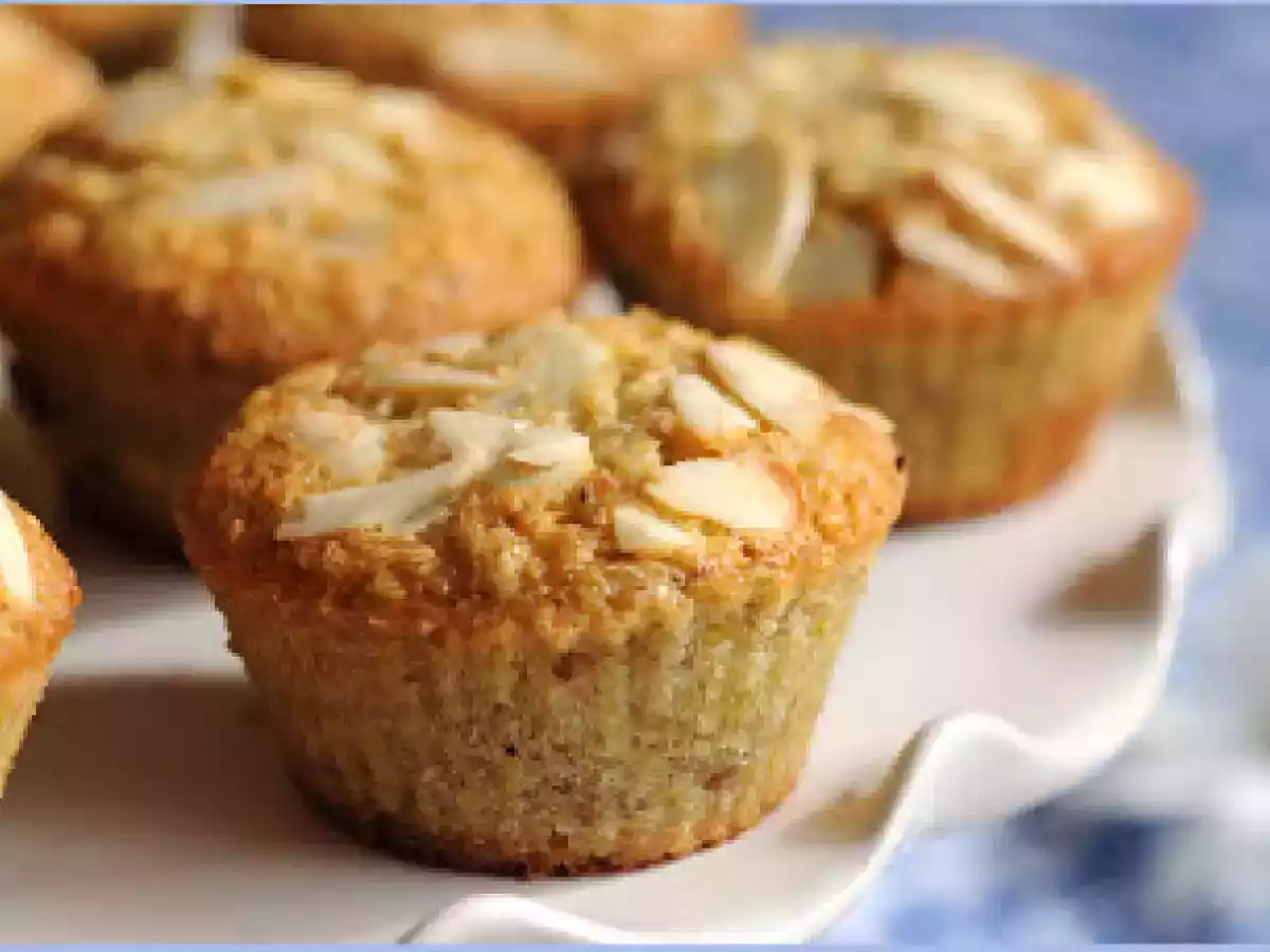 Quequitos de pistachos, almendras y frambuesas - foto 3