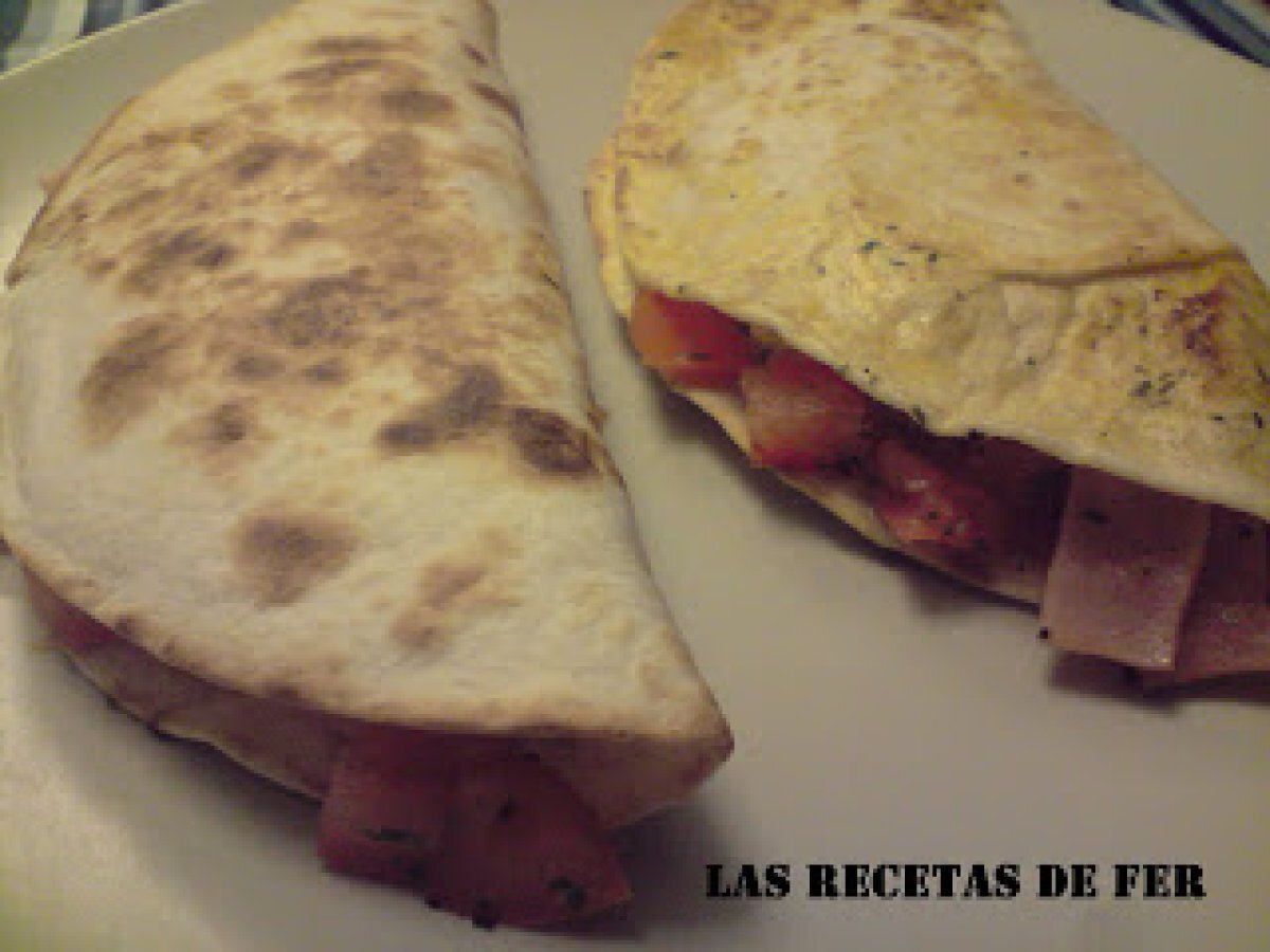 Quesadillas con jamón york y tomate Receta Petitchef