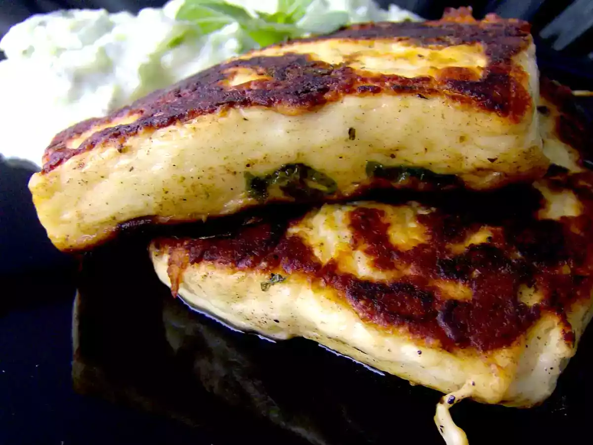 Queso grillado Halloumi