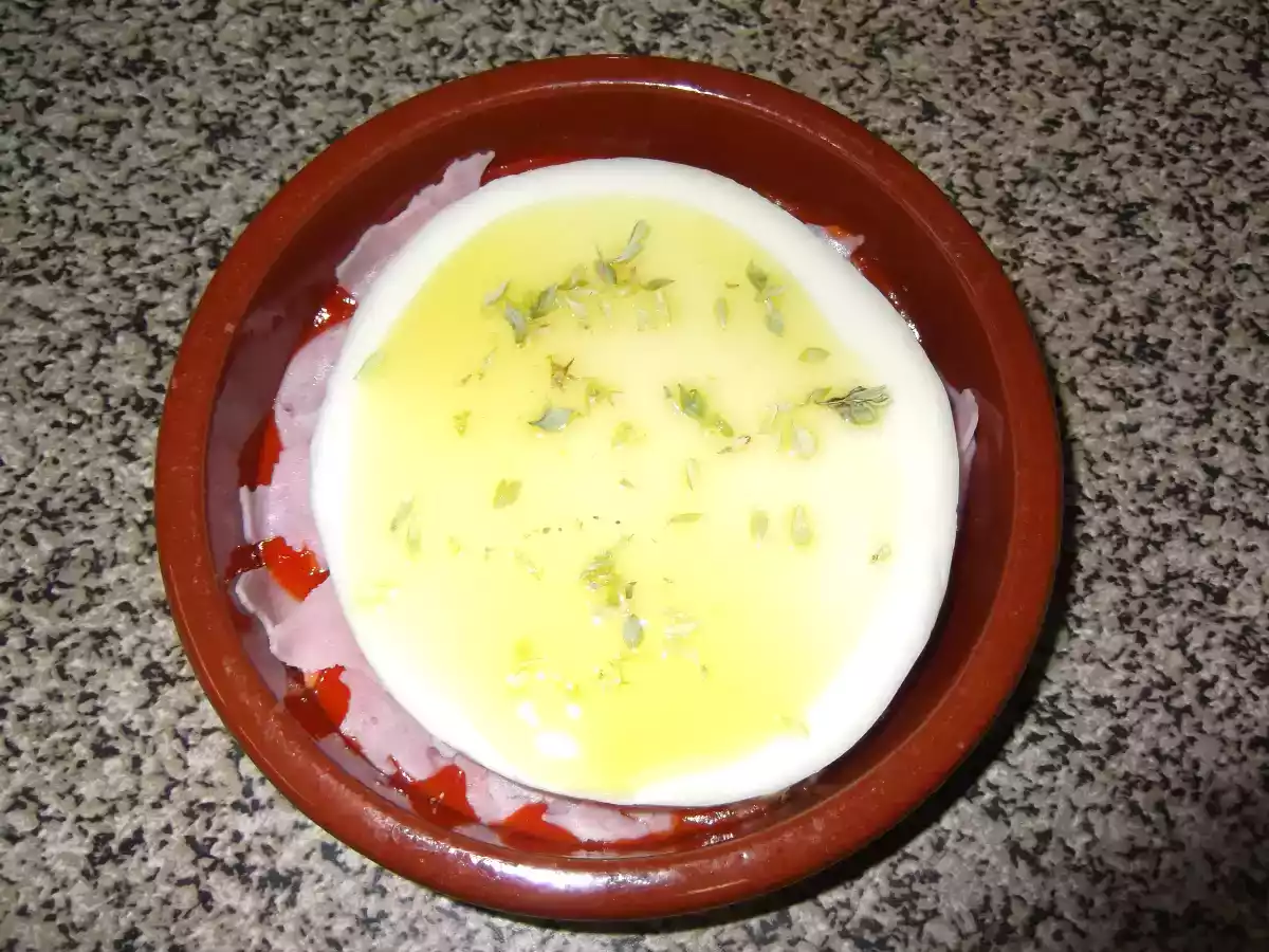 QUESO PROVOLONE CON TOMATE Y QUESO - foto 2