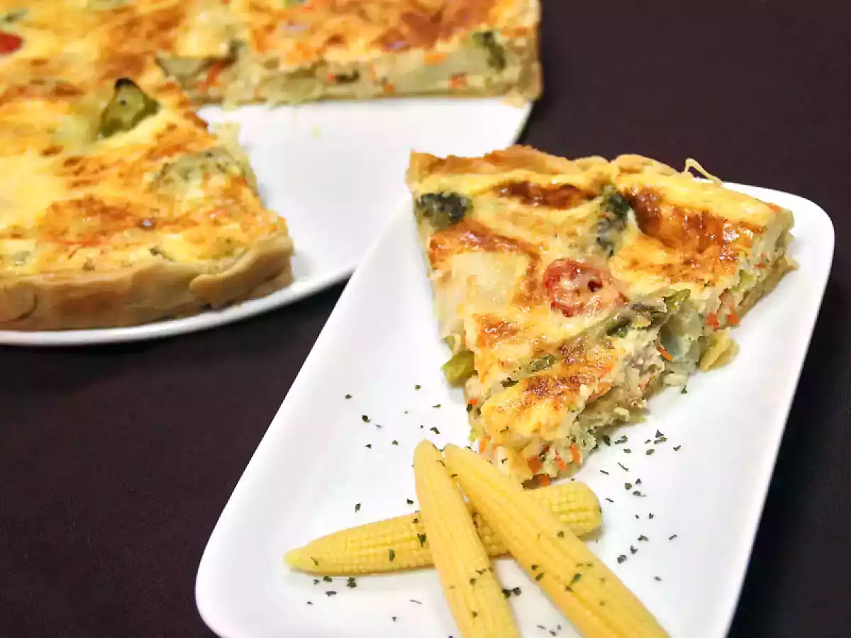 Quiche campestre con espárragos