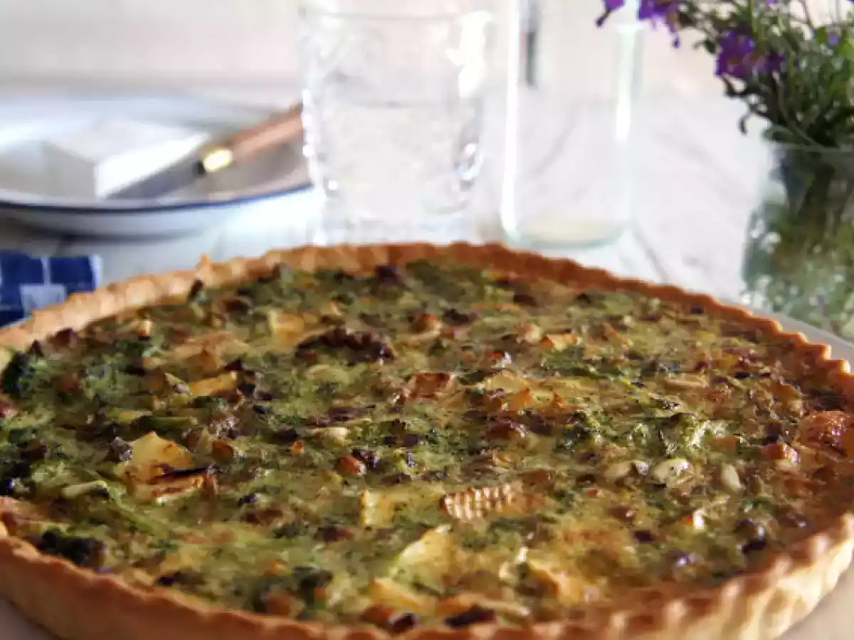 Quiche con brie, ajetes, brócoli y piñones - foto 2