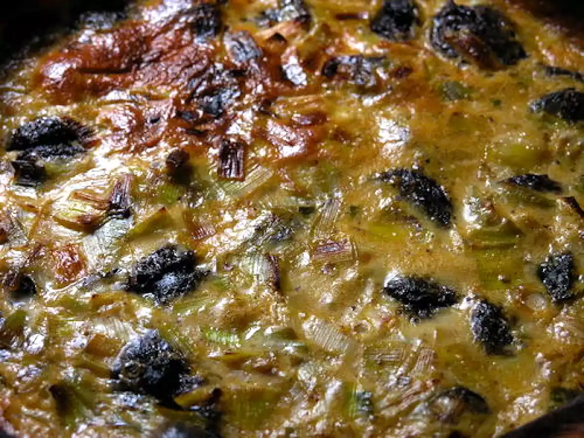 Quiche de botifarró, alls tendres i porro