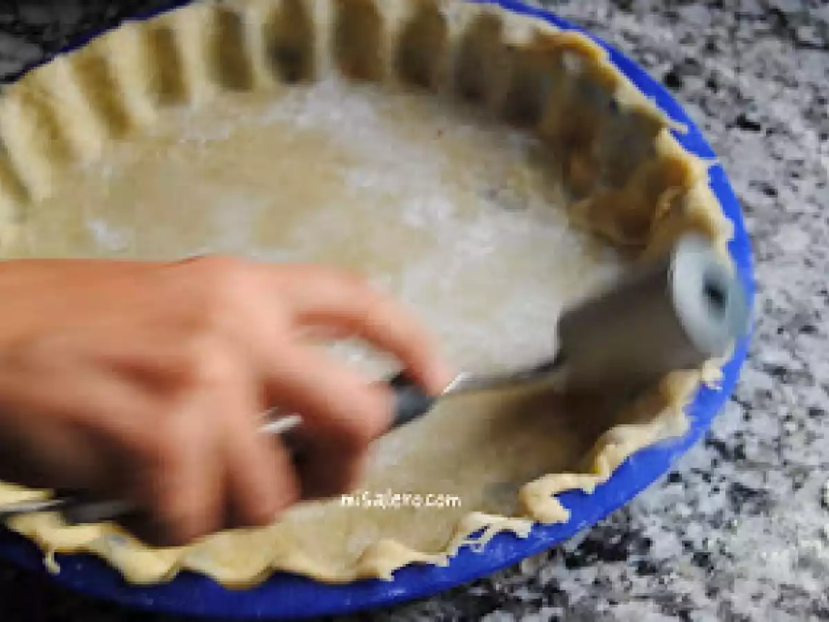 Quiche de calabacines, queso y cebolla - foto 5